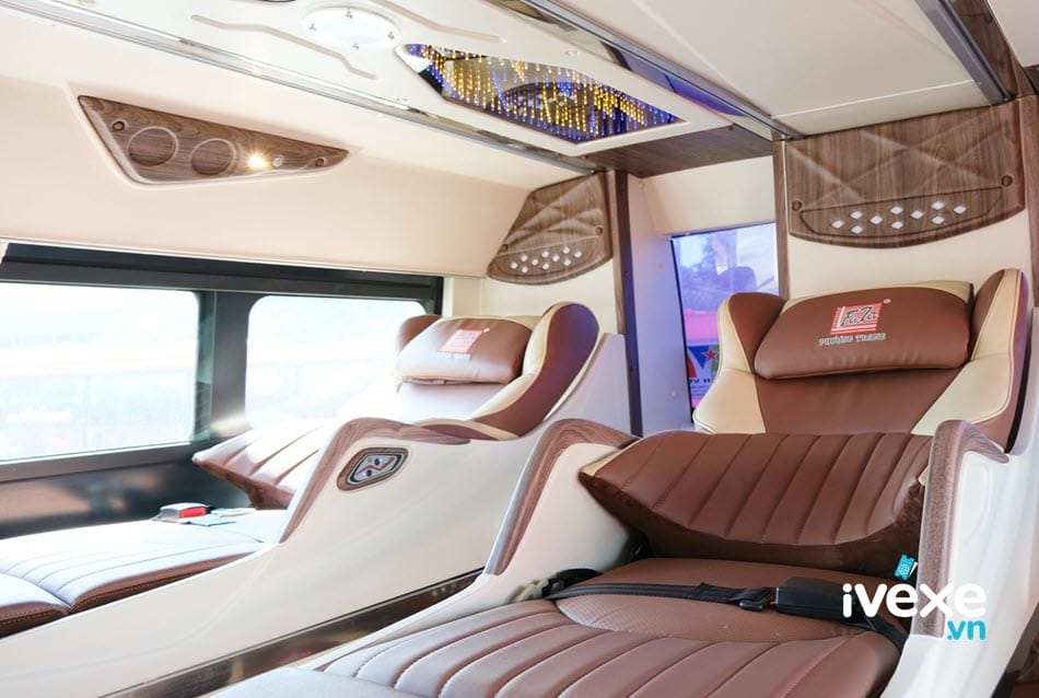 Dòng xe Limousine 34 phòng tiện nghi của xe khách Phương Trang đi Sóc Trăng