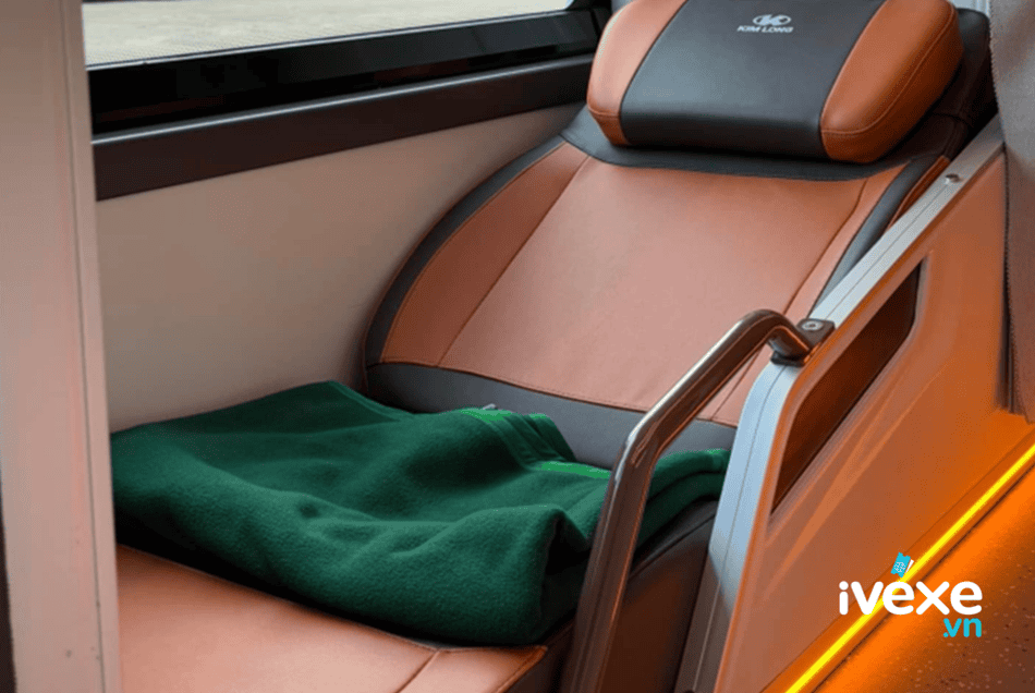 Dòng xe Limousine hiện đại của xe khách Phương Trang đi Huế