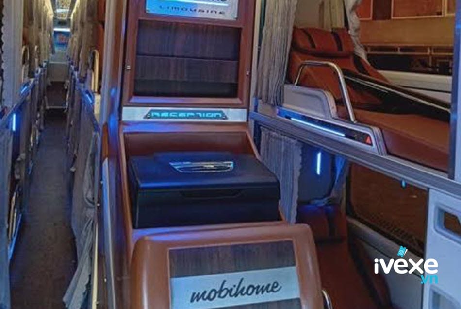 Dòng xe Limousine sang trọng của xe khách Phương Trang đi Sông Cầu