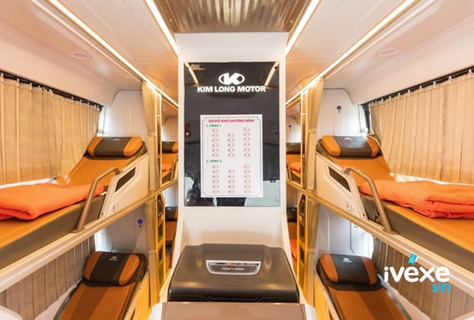 Dòng xe Limousine tiện nghi của xe khách Phương Trang đi Huế
