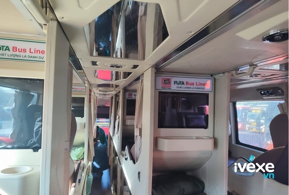 Nội thất dòng xe Limousine 34 chỗ của nhà xe Phương Trang