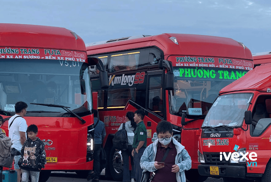 Nhà xe Phương Trang Ninh Hòa Khánh Hòa đi Sông Cầu Phú Yên