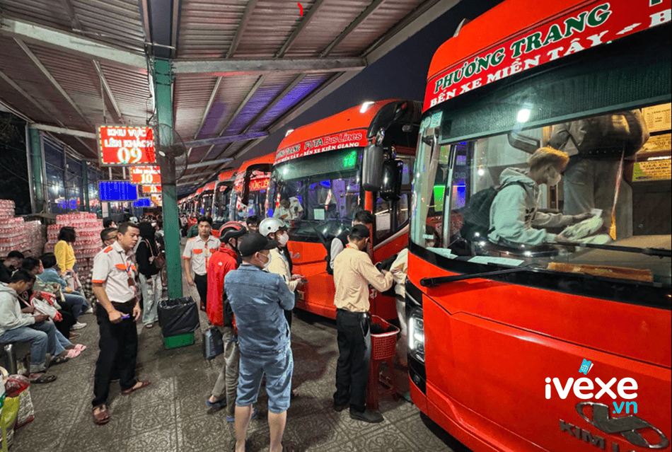 Nhà xe Phương Trang Quận 11 Hồ Chí Minh đi Đắk R'Lấp Đắk Nông