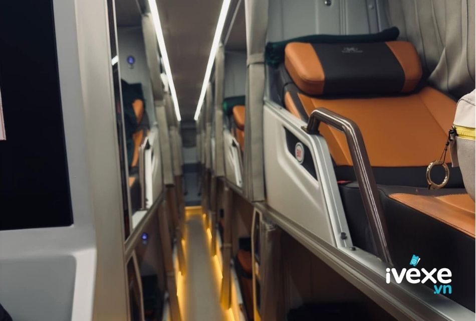 Nội thất dòng xe Limousine 34 phòng cao cấp của nhà xe Phương Trang