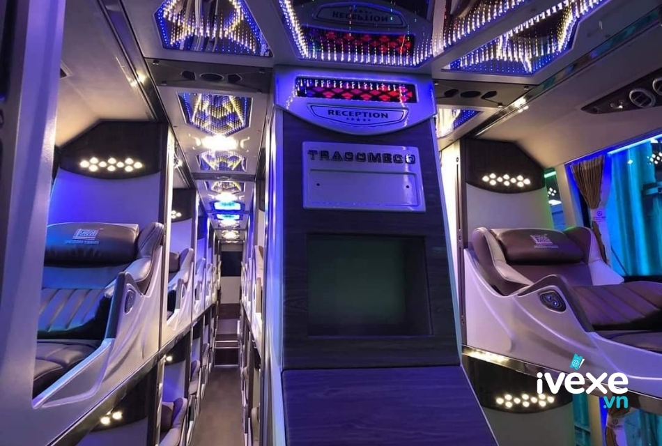 Nội thất xe Limousine 34 chỗ của nhà xe Phương Trang