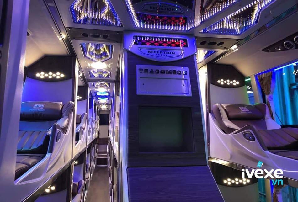 Nội thất xe Limousine Phương Trang tuyến Phụng Hiệp đi bến xe Miền Tây
