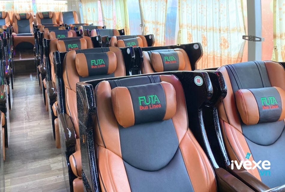 Nội thất xe Limousine sang trọng của nhà xe Phương Trang Trảng Bảng đi Gò Vấp