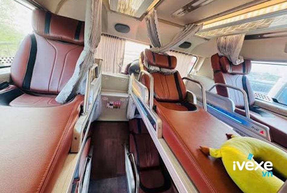 Tiện nghi xe Limousine 34 phòng của xe khách Phương Trang Đồng Nai