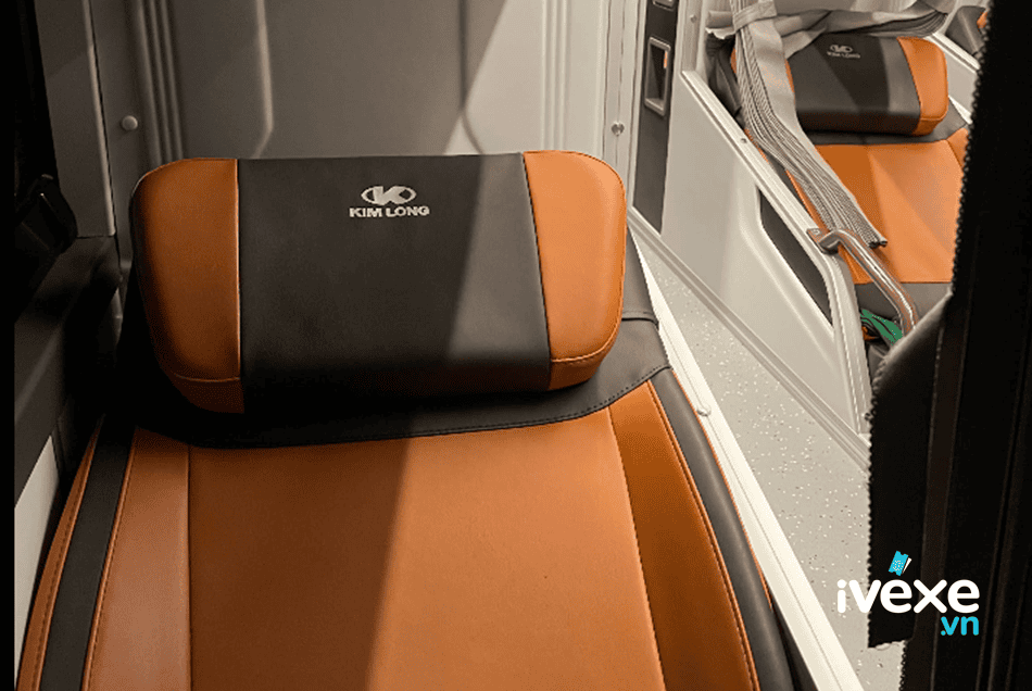 Tiện nghi xe Limousine sang trọng của xe khách Phương Trang đi Quận 5