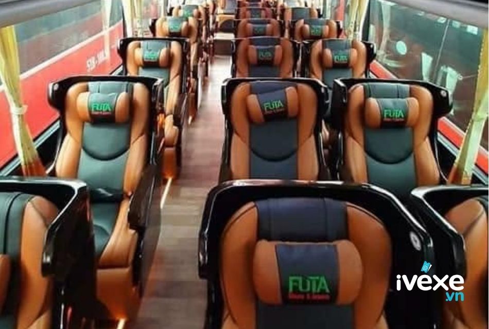 Xe ghế ngồi 28 chỗ cao cấp của nhà xe Phương Trang