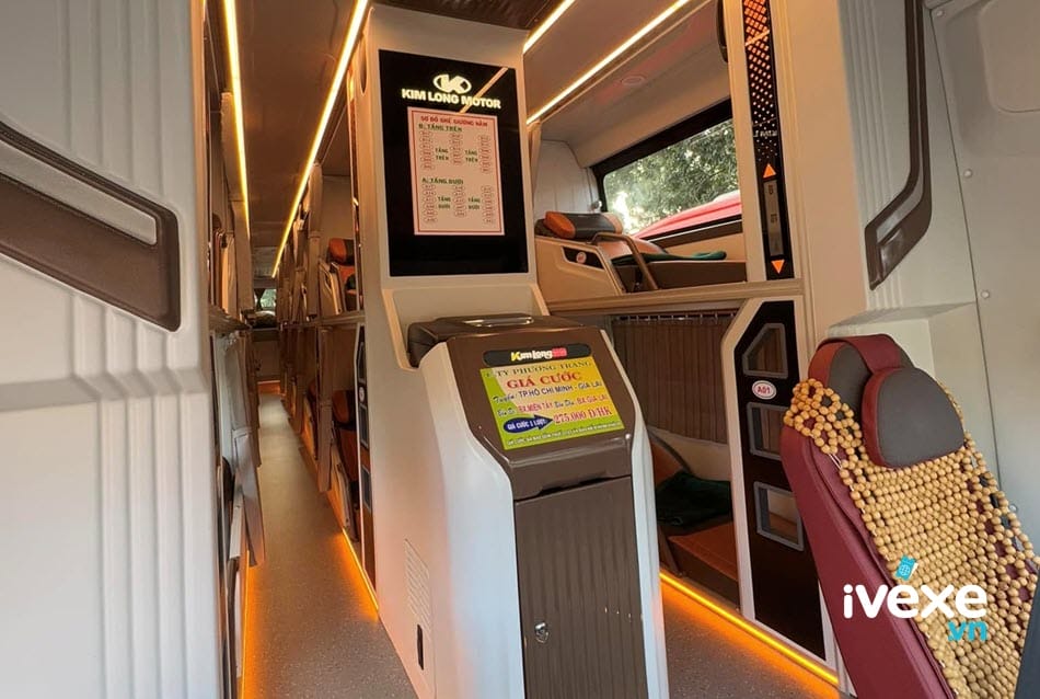 Xe giường nằm Limousine hiện đại của xe khách Phương Trang đi Nha Trang