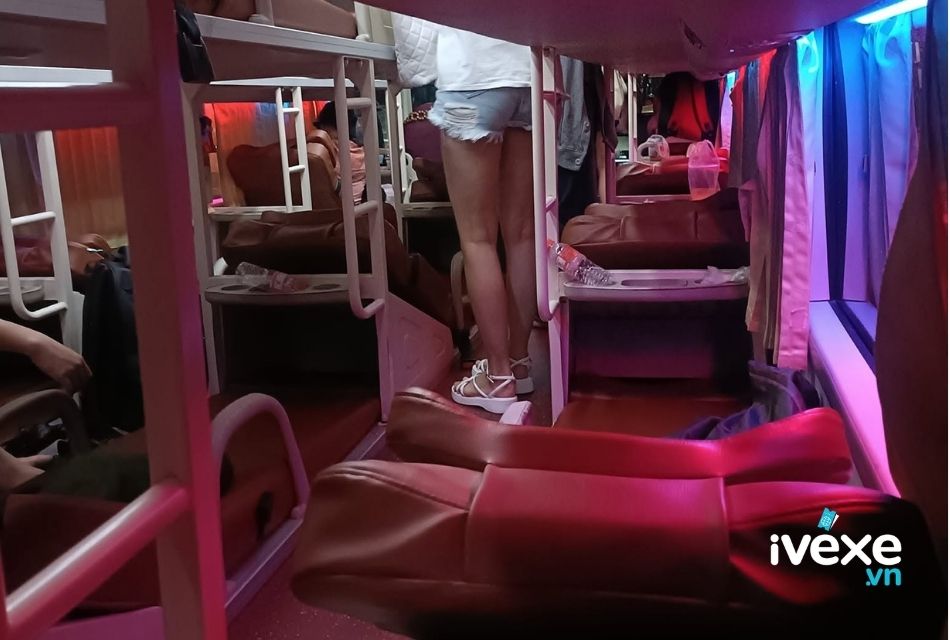 Nội thất dòng xe giường nằm của nhà xe Phương Trang