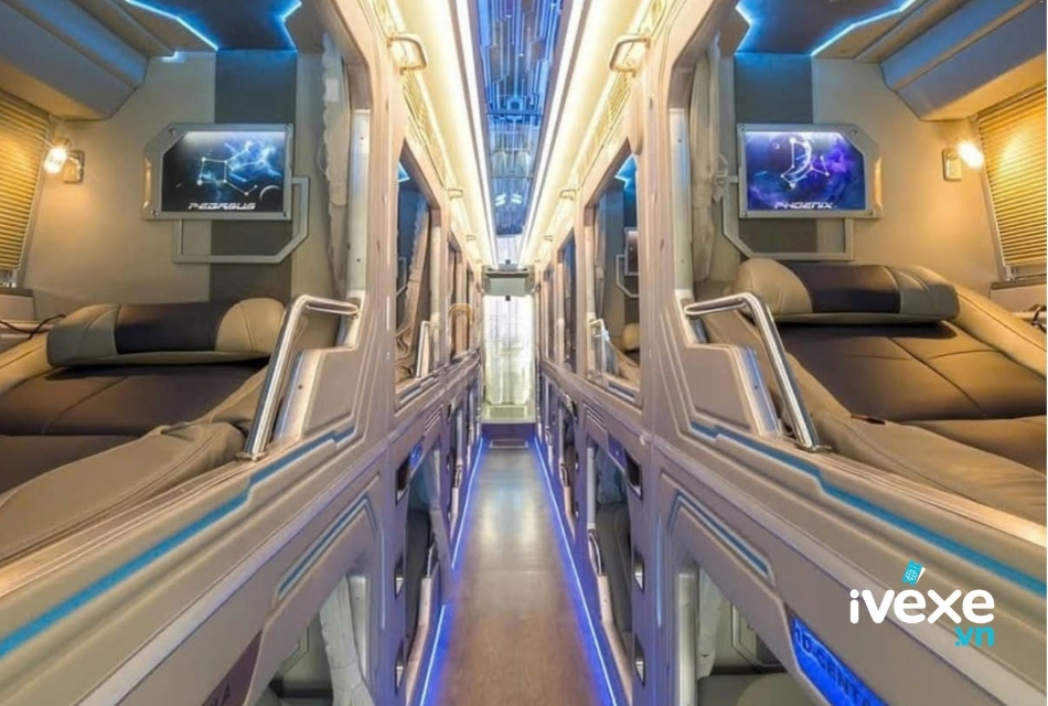 Dòng xe Limousine 22 phòng của nhà xe The Queen Tourist