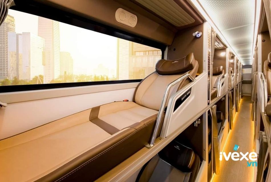 Xe giường nằm 34 chỗ Limousine chủa nhà xe Phương Trang