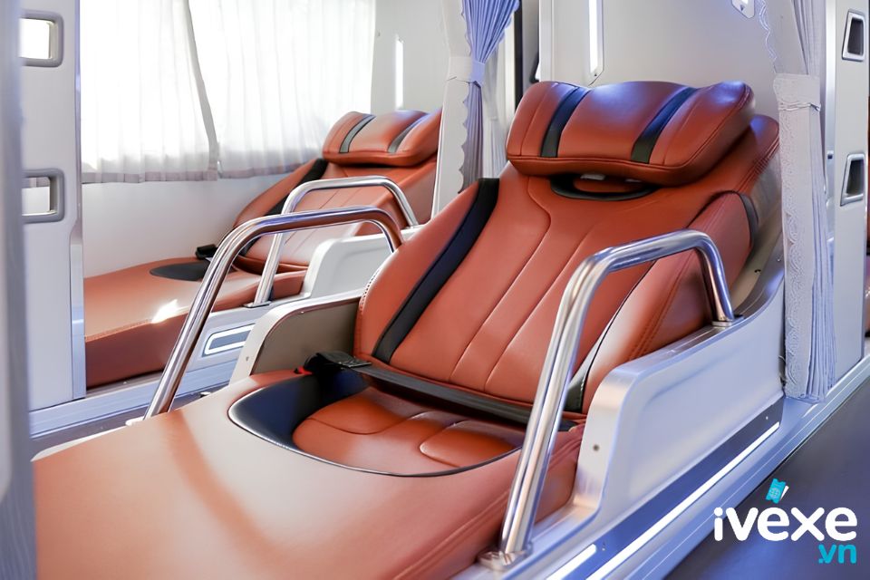 Trải nghiệm tiện ích dòng xe Limousine 34 giường cao cấp của nhà xe Phương Trang