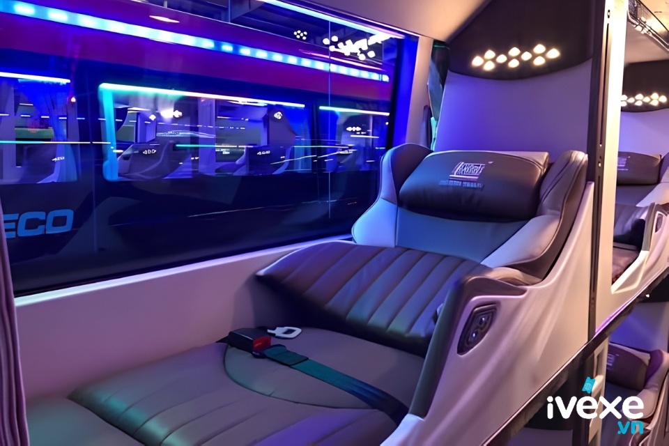 Trải nghiệm tiện ích dòng xe Limousine 34 giường cao cấp của nhà xe Phương Trang