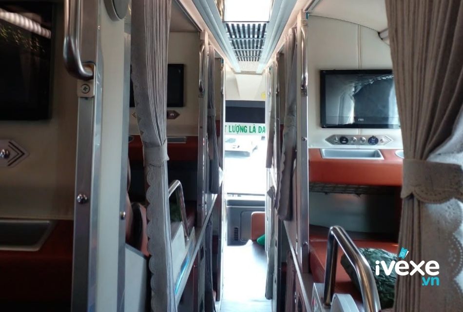 Dòng xe Limousine 34 phòng cao cấp của nhà xe Phương Trang