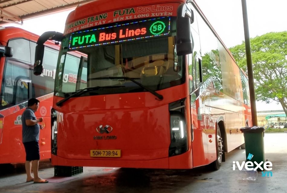 Đặt vé xe Phương Trang Trà Vinh đi Tân Phú – Hồ Chí Minh nhanh chóng