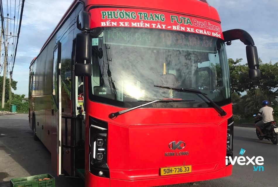 Nhà xe Phương Trang phục vụ hành khách từ Hóc Môn đi An Phú - An Giang