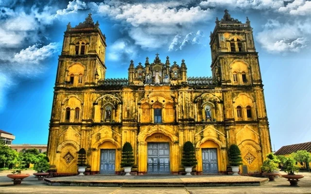 Xe khách đi Nam Định