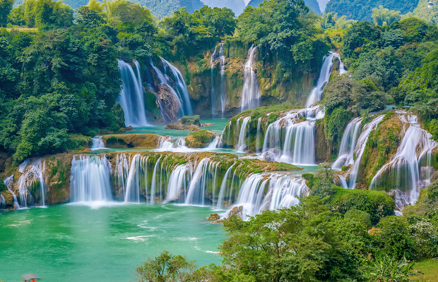 Xe khách đi Bắc Kạn